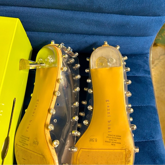 Gianni Bini Clear Studded Kitty Heal - Picture 4 of 4